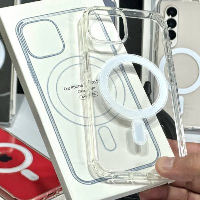 Crystal Clear Premium Magsafe Case